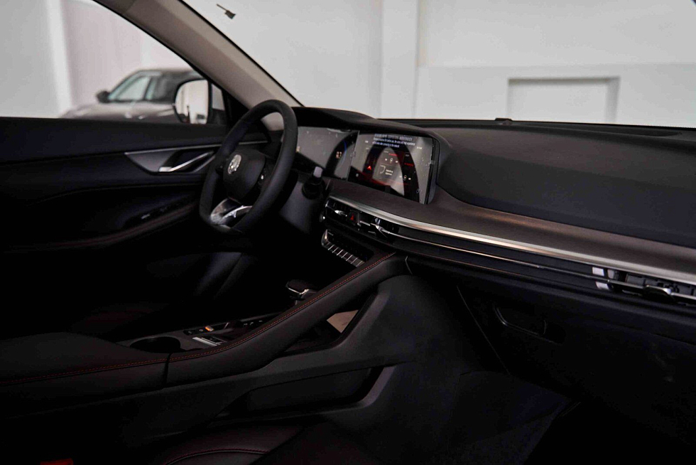 Changan UNI-S Техно, белый