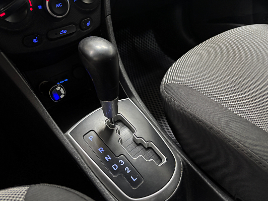 Hyundai Solaris Style, 2013 года, пробег 176745 км