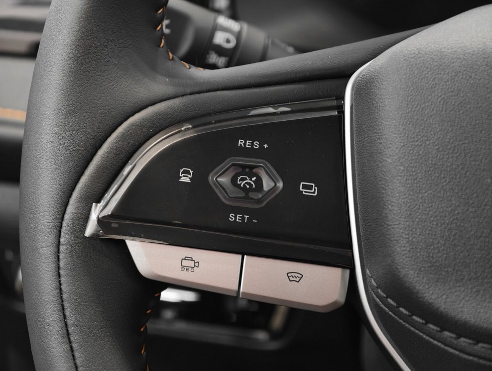 Changan CS75 Pro Техно 5 мест, серый