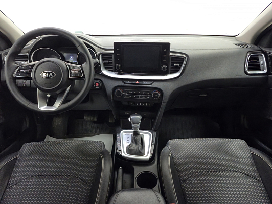 Kia Ceed Prestige, 2020 года, пробег 162115 км