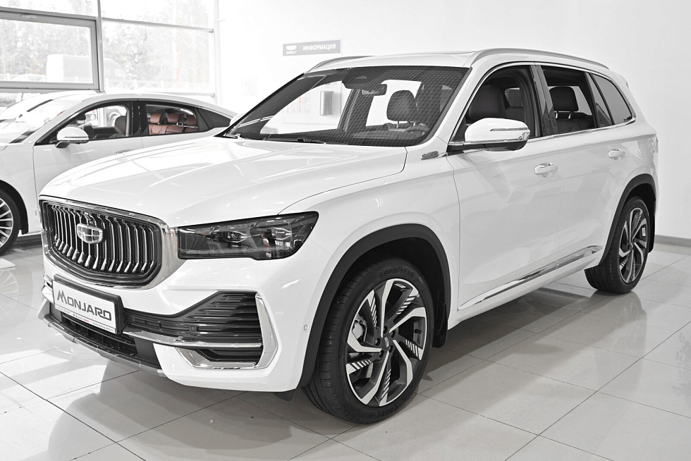 Geely Monjaro Flagship (2023-2025), белый