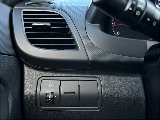 Hyundai Solaris Comfort, 2014 года, пробег 142900 км
