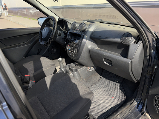 Lada (ВАЗ) Granta, 2013 года, пробег 138150 км