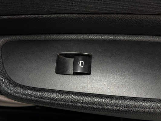 BMW 1 серии, 2009 года, пробег 269000 км