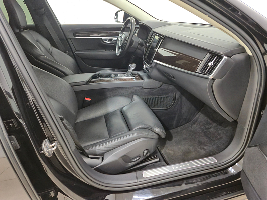 Volvo S90 Inscription, 2018 года, пробег 116905 км