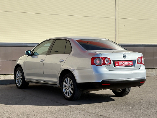 Volkswagen Jetta Trendline, 2010 года, пробег 214550 км