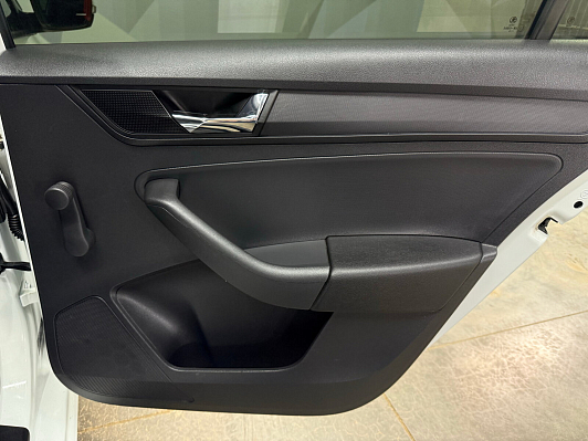 Skoda Rapid Hockey Edition Active, 2019 года, пробег 93860 км