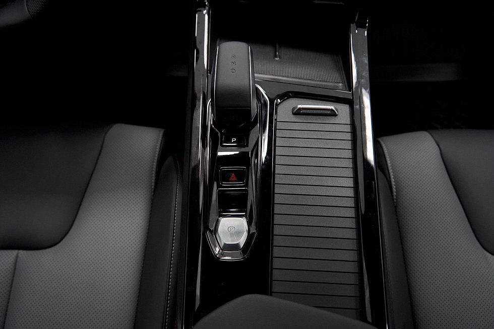 Geely Cityray Спорт, серебряный