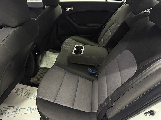 Kia Cerato Prestige, 2017 года, пробег 108500 км