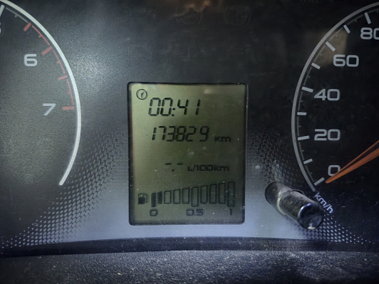 Lada (ВАЗ) Granta Luxe Glonass 21901-52-213, 2013 года, пробег 173829 км
