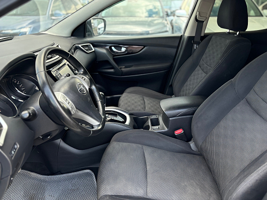 Nissan Qashqai SE+, 2017 года, пробег 124748 км