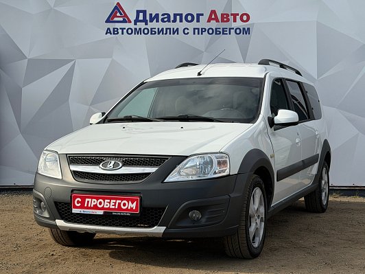 Lada (ВАЗ) Largus Luxe Glonass (7 мест) (2018-2019), 2018 года, пробег 107800 км