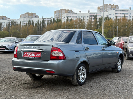 Lada (ВАЗ) Priora Люкс, 2011 года, пробег 199591 км
