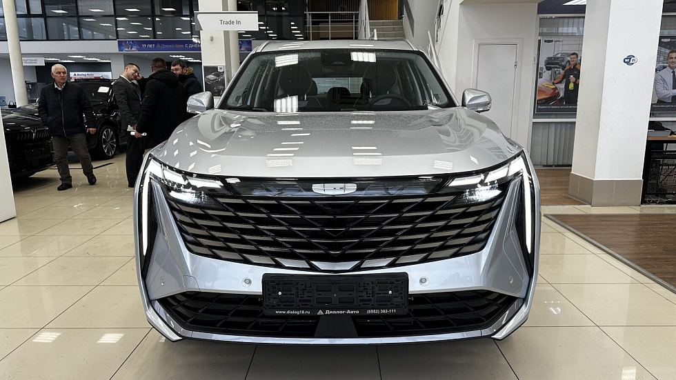 Geely Atlas Флагман, серебряный