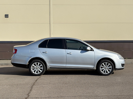 Volkswagen Jetta Trendline, 2010 года, пробег 214550 км