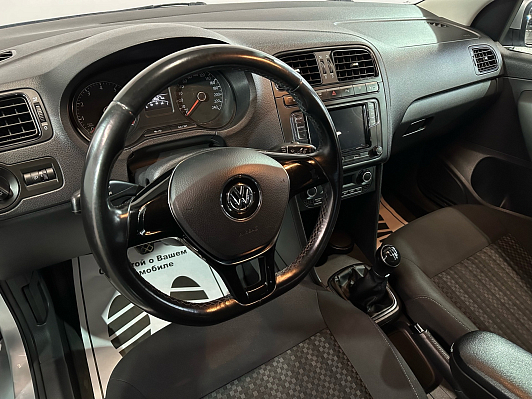 Volkswagen Polo Trendline, 2017 года, пробег 142342 км