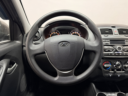 Lada (ВАЗ) Granta, 2018 года, пробег 30000 км