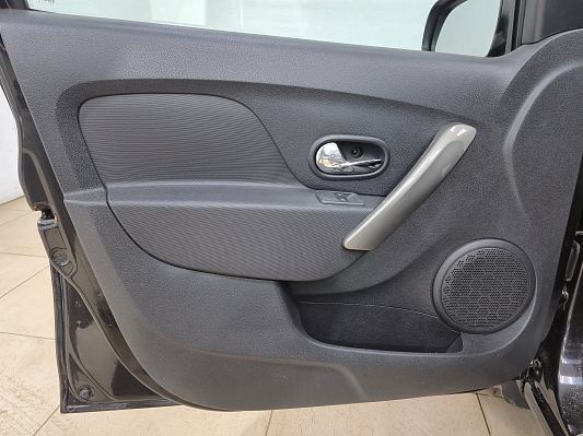 Renault Logan, 2014 года, пробег 190000 км