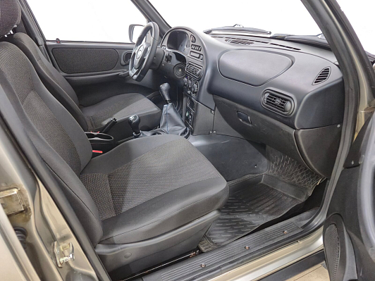 Chevrolet Niva LE, 2010 года, пробег 108307 км