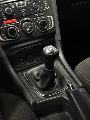 Citroen C4 Tendance, 2013 года, пробег 70606 км