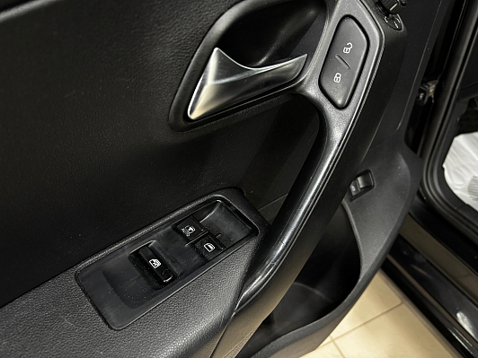 Volkswagen Polo Comfortline, 2014 года, пробег 201144 км