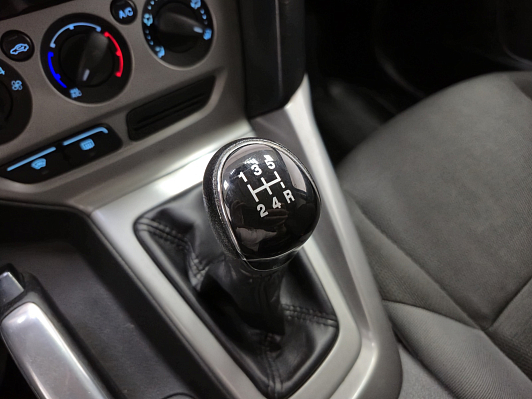 Ford Focus SYNC Edition, 2012 года, пробег 131854 км