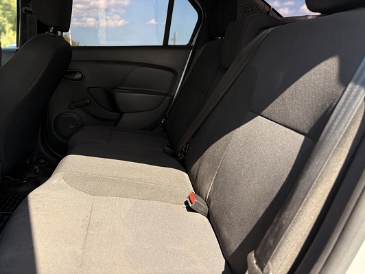 Renault Logan Confort, 2017 года, пробег 155992 км