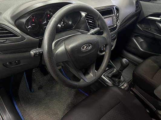 Lada (ВАЗ) Vesta Classic Start, 2017 года, пробег 92000 км