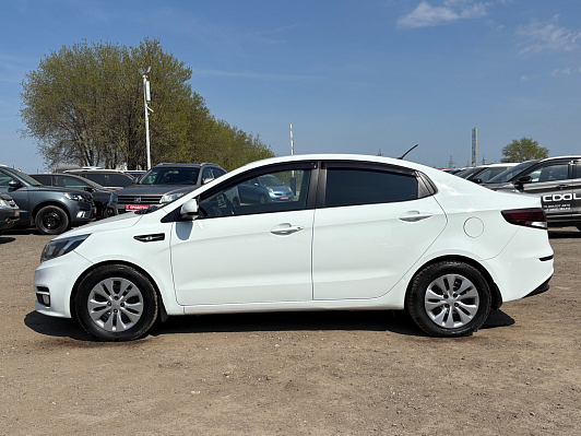 Kia Rio Luxe, 2015 года, пробег 140291 км