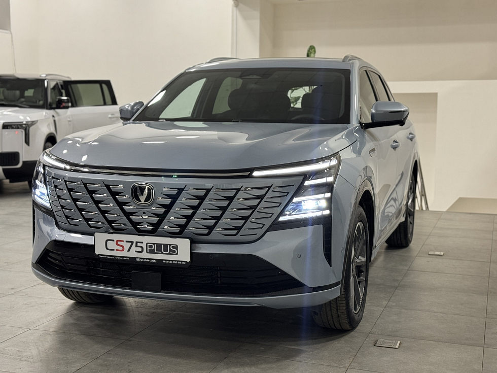 Changan CS75 Plus Luxe, серый