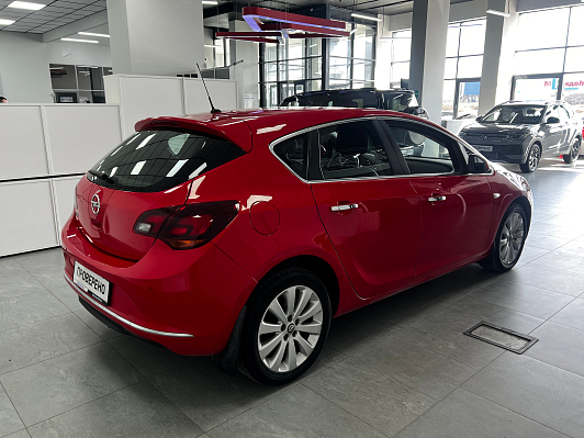 Opel Astra Cosmo, 2012 года, пробег 138000 км