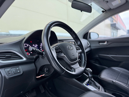 Hyundai Solaris Comfort, 2018 года, пробег 130000 км