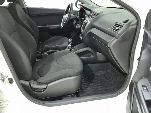 Kia Rio Comfort, 2016 года, пробег 83438 км