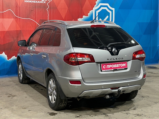 Renault Koleos Dynamique Confort 4x4, 2008 года, пробег 150000 км