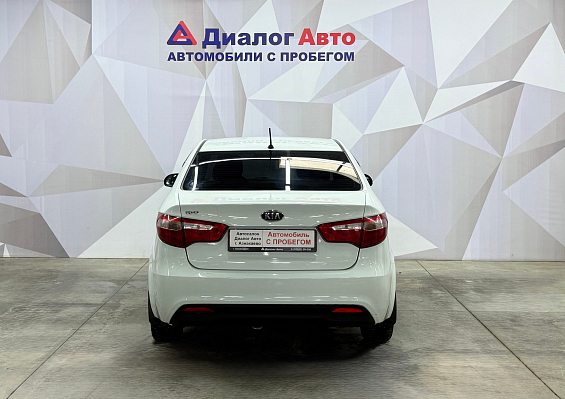 Kia Rio Luxe, 2012 года, пробег 177710 км