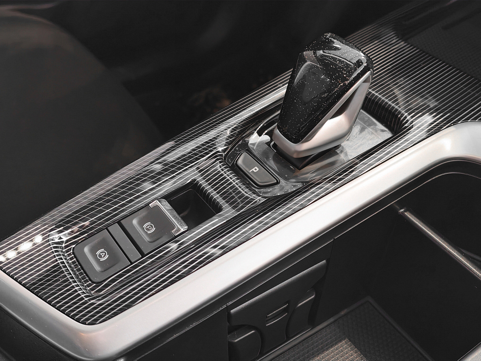 Haval Jolion Оптимум, белый