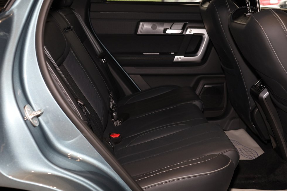 Jaecoo J7 Active, зеленый