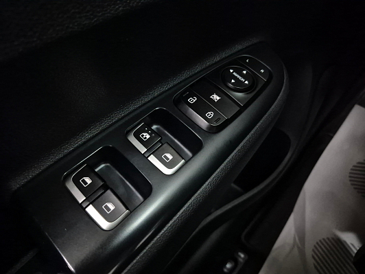 Kia Rio Luxe, 2020 года, пробег 133231 км