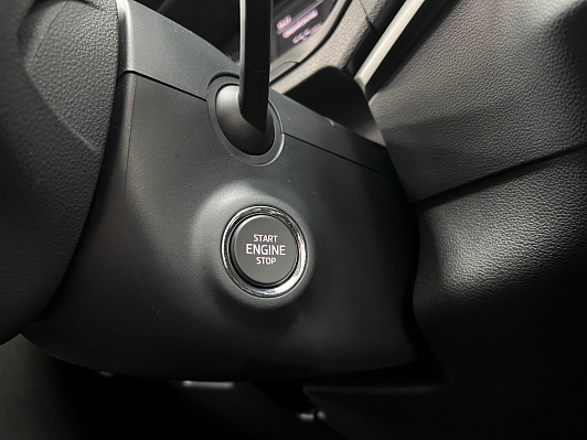 Skoda Karoq, 2022 года, пробег 80203 км