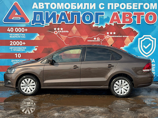 Volkswagen Polo Comfortline, 2015 года, пробег 174234 км