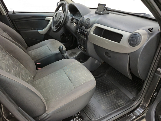 Renault Sandero Authentique, 2012 года, пробег 241245 км