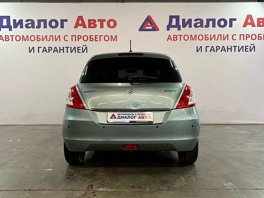 Suzuki Swift GL, 2011 года, пробег 338400 км