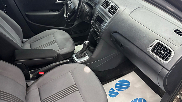 Volkswagen Polo Allstar, 2017 года, пробег 124000 км