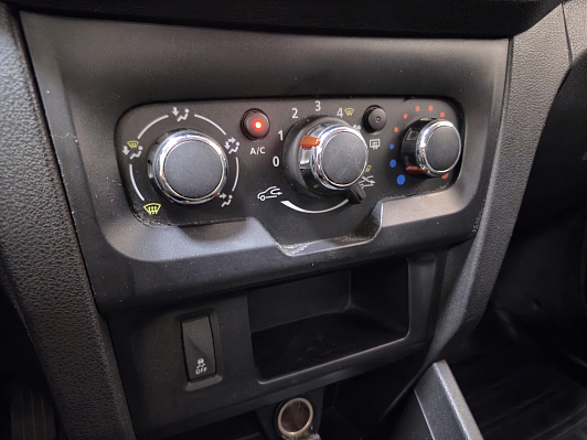 Lada (ВАЗ) XRAY Comfort, 2018 года, пробег 148000 км