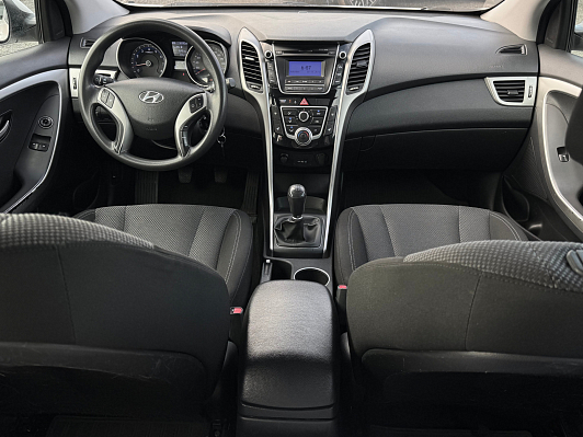 Hyundai i30 Classic, 2013 года, пробег 216013 км