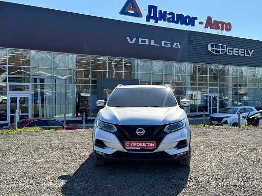 Nissan Qashqai LE, 2021 года, пробег 120560 км