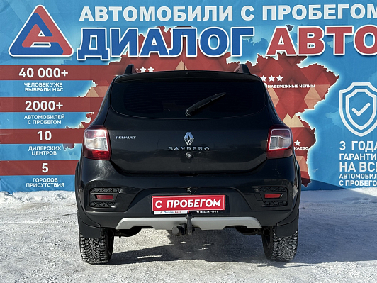 Renault Sandero Stepway Drive, 2019 года, пробег 120100 км