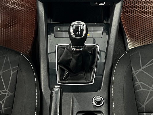 Skoda Octavia Hockey Edition, 2019 года, пробег 118000 км