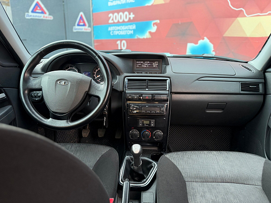 Lada (ВАЗ) Priora, 2014 года, пробег 187000 км
