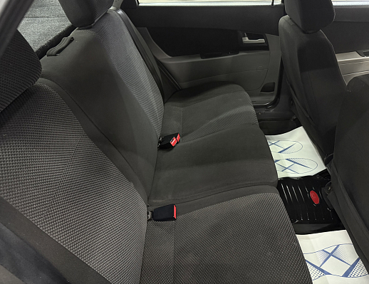 Lada (ВАЗ) Priora Люкс, 2011 года, пробег 133078 км